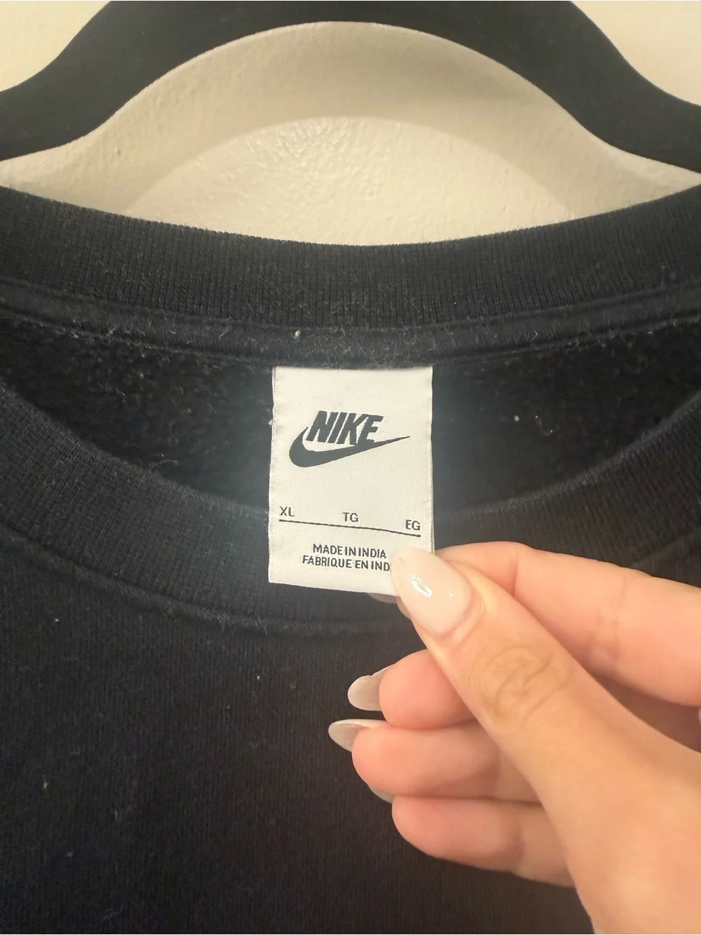 Limited Edition NIKE Men’s Club Fleece Crew Neck Sweatshirt in Black Size XL